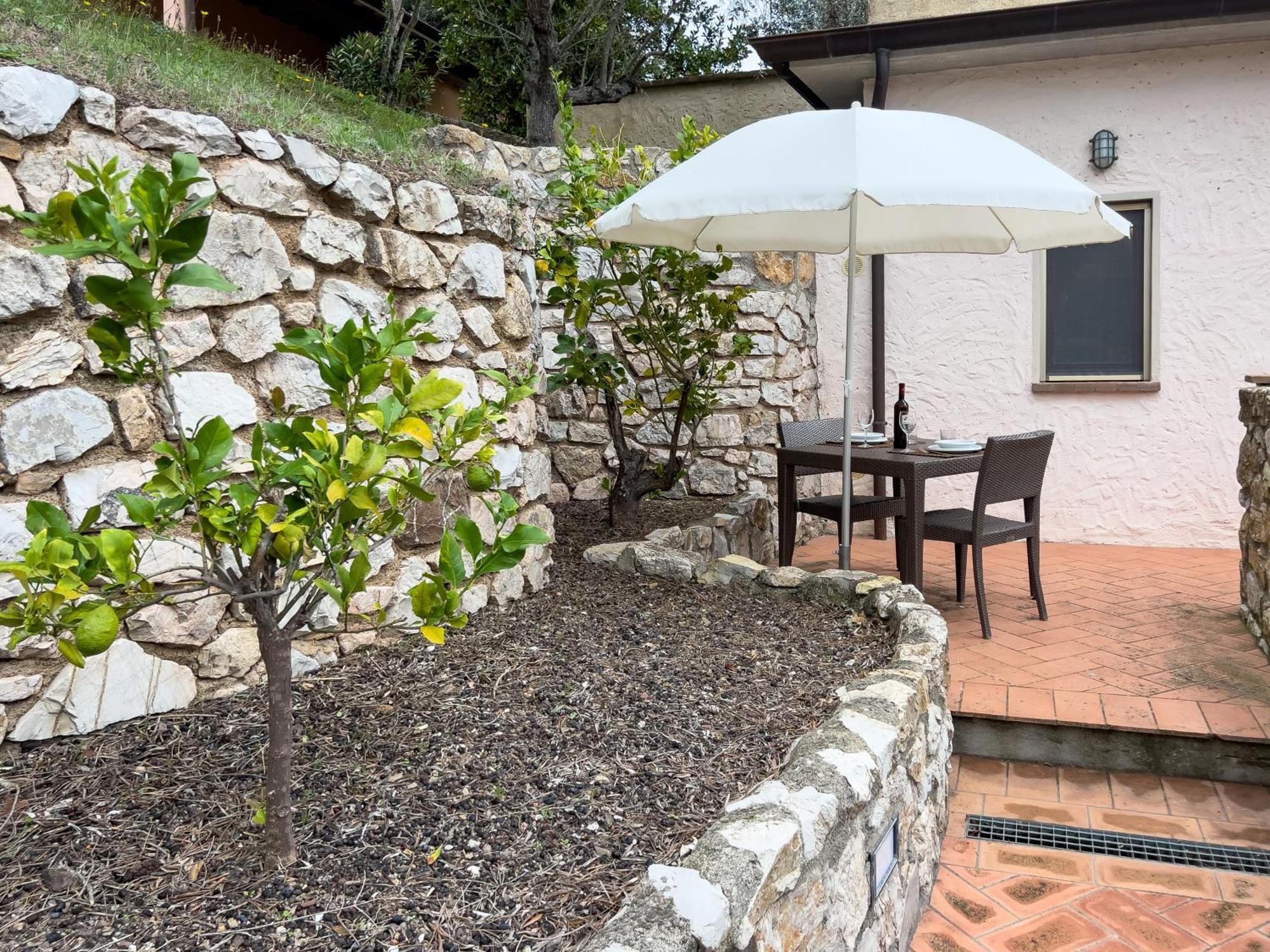 La Chiusa Di Rio Aparthotel Rio dellʼElba Exteriör bild