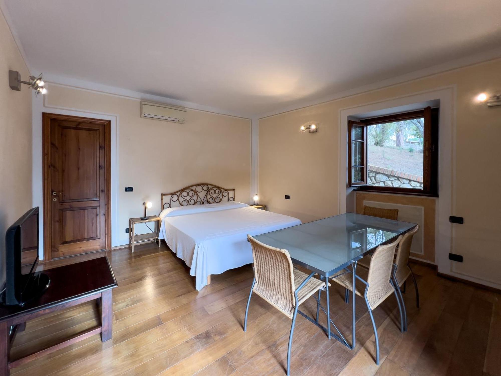 La Chiusa Di Rio Aparthotel Rio dellʼElba Exteriör bild