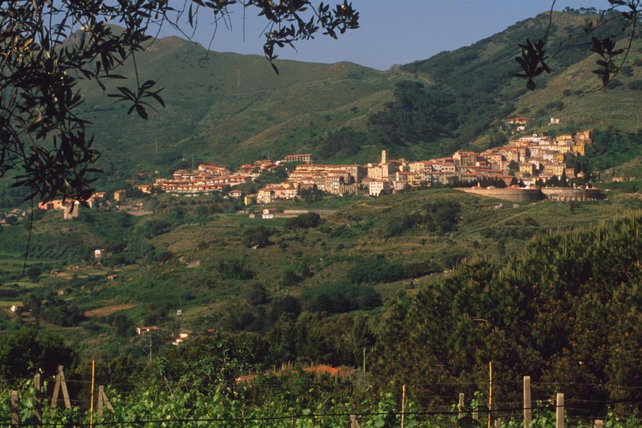 La Chiusa Di Rio Aparthotel Rio dellʼElba Exteriör bild