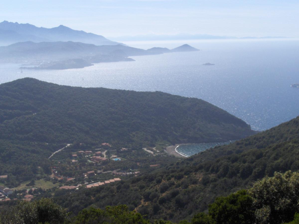 La Chiusa Di Rio Aparthotel Rio dellʼElba Exteriör bild