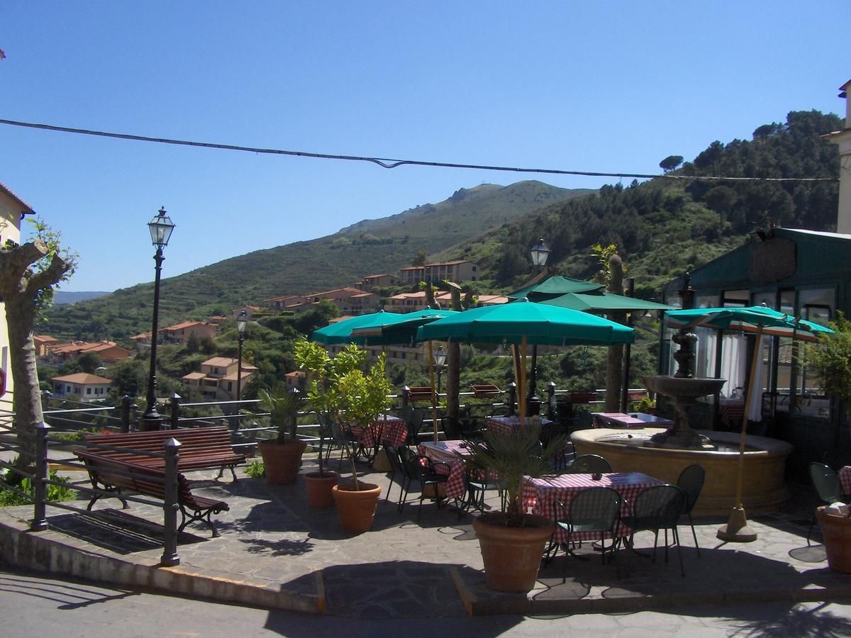 La Chiusa Di Rio Aparthotel Rio dellʼElba Exteriör bild
