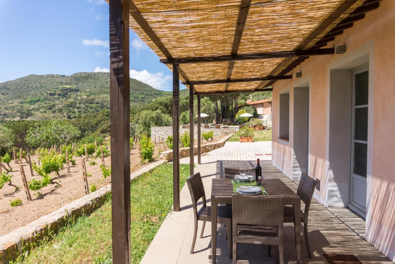 La Chiusa Di Rio Aparthotel Rio dellʼElba Exteriör bild