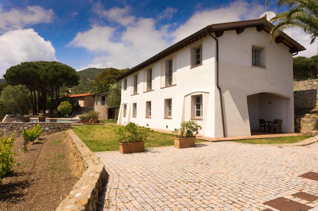 La Chiusa Di Rio Aparthotel Rio dellʼElba Exteriör bild